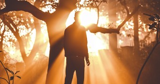 6 Ways the Holy Spirit Transforms Our Lives