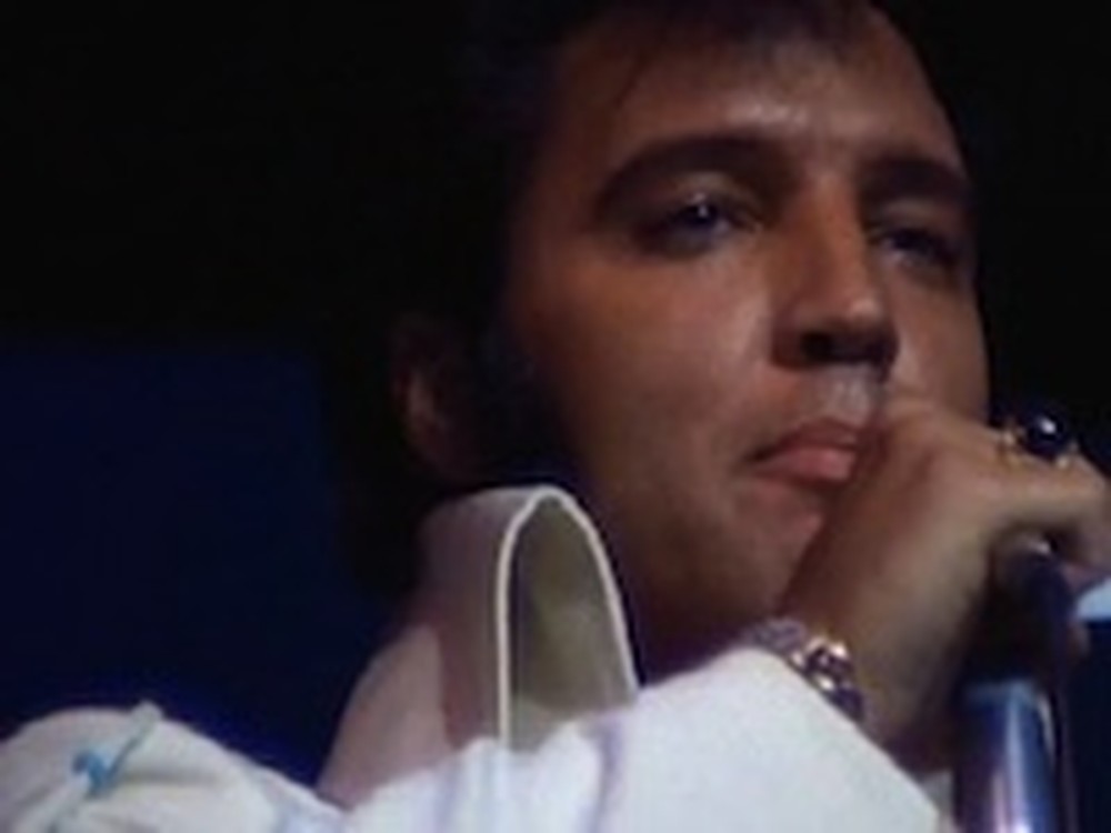 Elvis Presley Sings a Wonderful Version of Amazing Grace