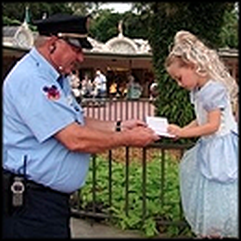 How a Security Guard Made the Day of a Little Princess