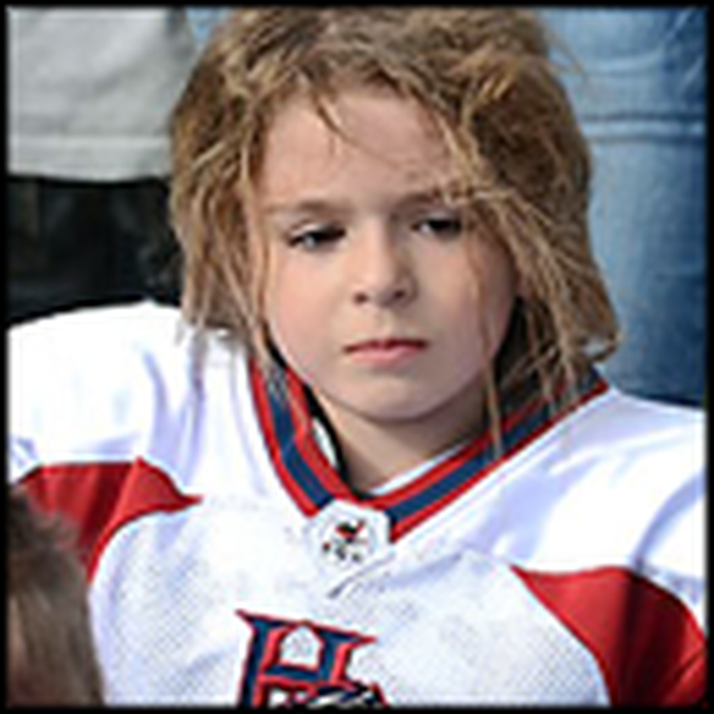 9 Year-Old Girl Football Star Leaves Boys in The Dust