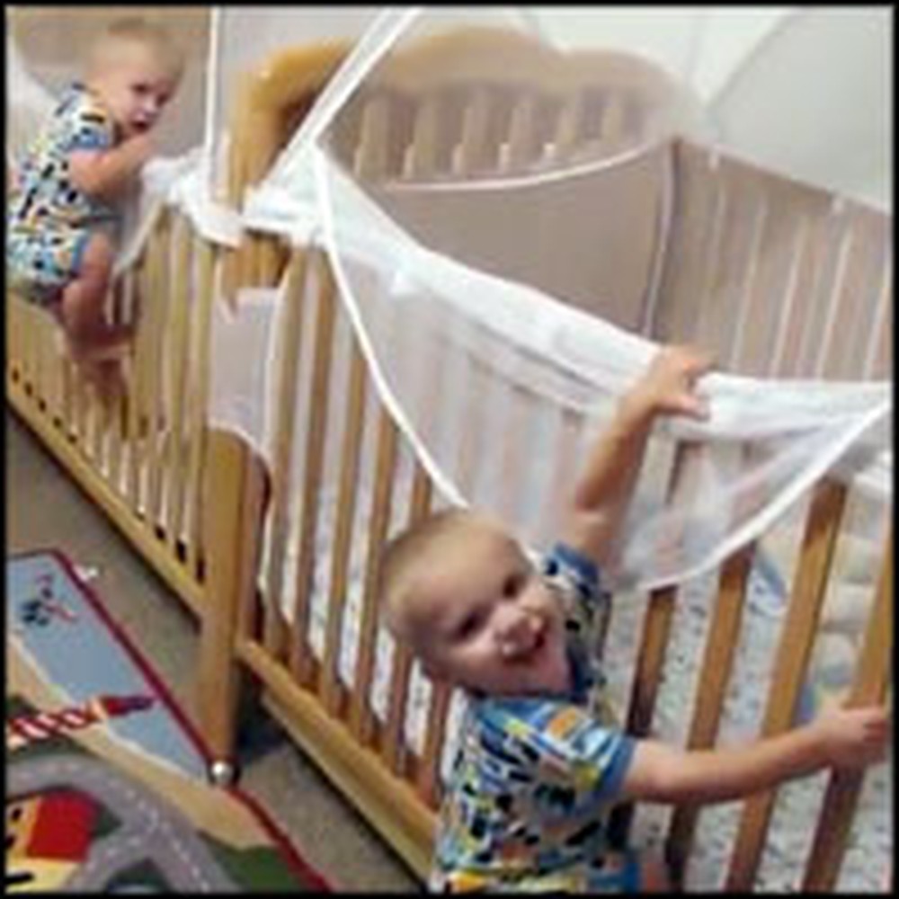Adorable Twins Put Themselves to Bed