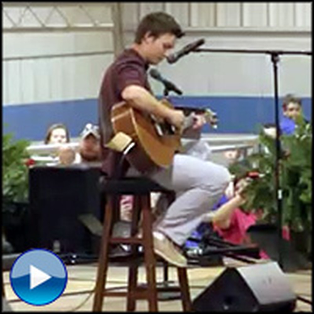 Duck Dynasty's Reed Robertson Plays Hallelujah at School - a Must See