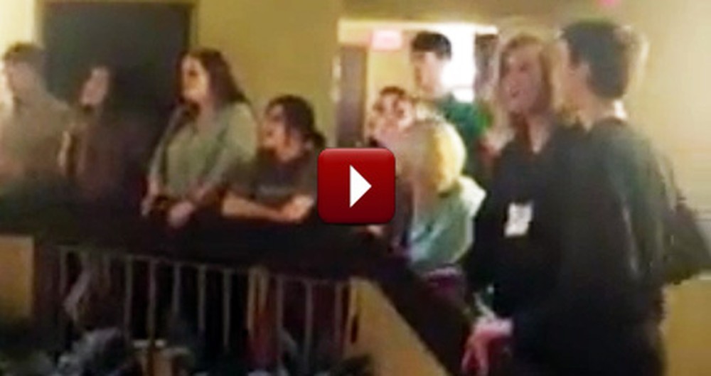 High School Students Shockingly Sing Out Together in Hotel - Amazing