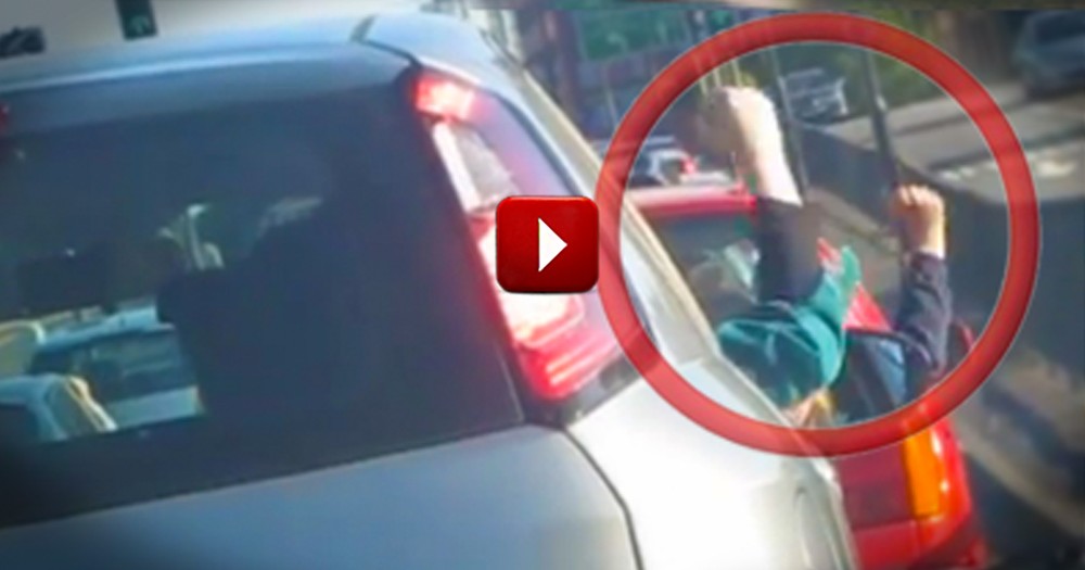 People Stuck in a Traffic Jam Find the Funniest Way to Pass the Time