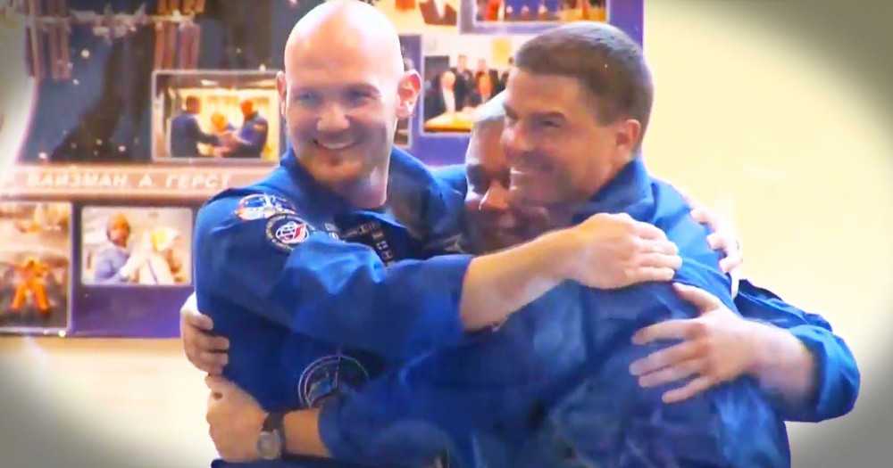 Astronauts Give The Best Answer To A Reporter EVER.  Seriously, My Mind Was Blown at :30!