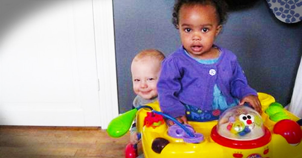 These 9 Babies in Photos are Sneaky CUTE. I Couldnâ€™t Hold my Laugh in When I Saw No. 6