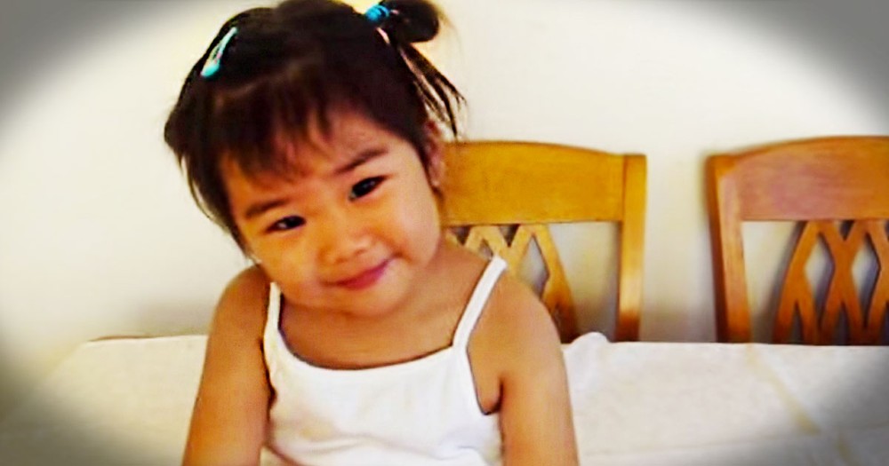 Now Here's a 2-Year-Old Who Knows How To Praise God! At 1:05, She Had Me Yellin' AMEN!