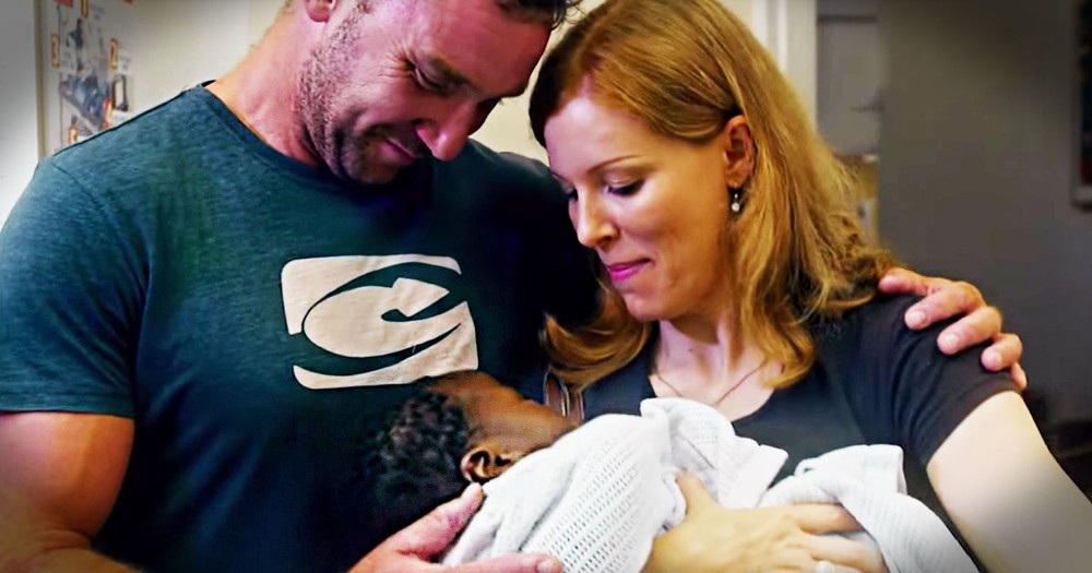 A Traumatic Miscarriage Almost Took This Mom's Life. But God Sent Them A Miracle, And It's BEAUTIFUL