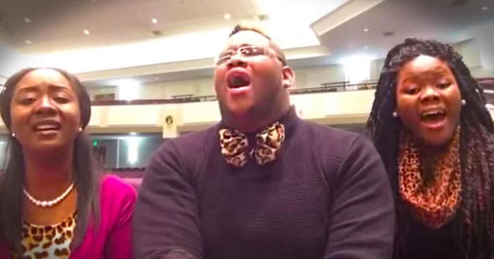 This A Cappella Christmas Medley Is Chill-inducing! 