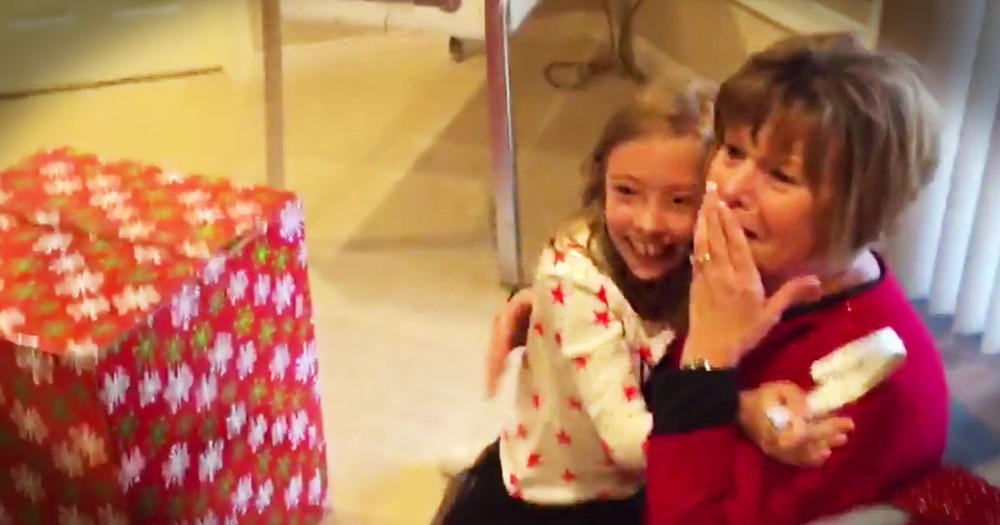 Missionary Family Flies Home For Christmas To Surprise Their Family