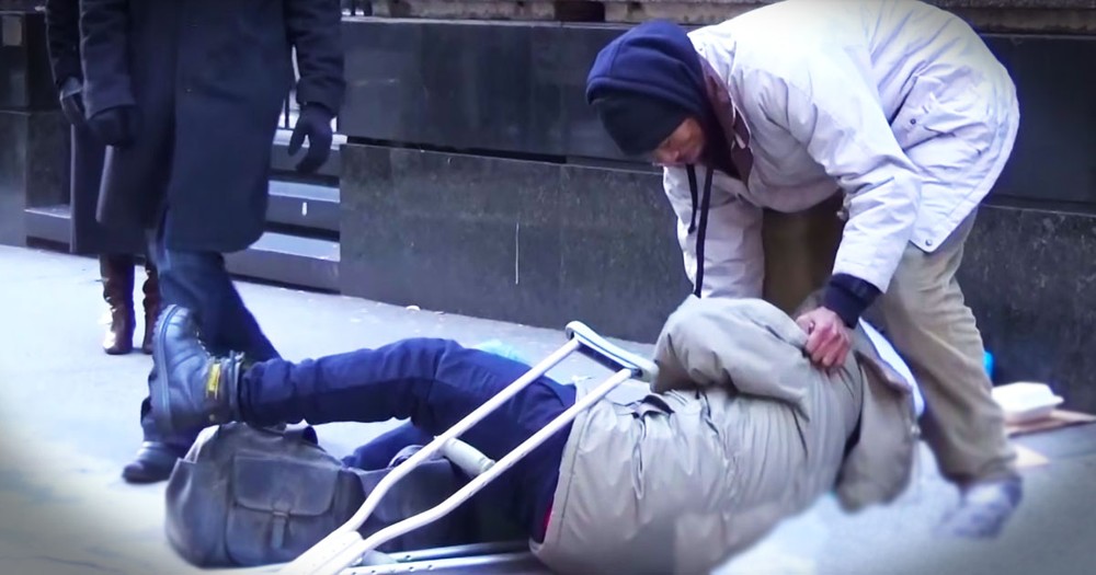 Wait 'Til You See How Strangers Treat These Men On The Streets--WOW!