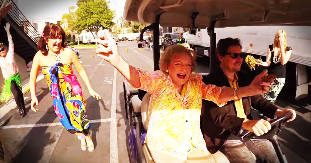 Betty White Gets Awesome Birthday Surprise Flash Mob! 