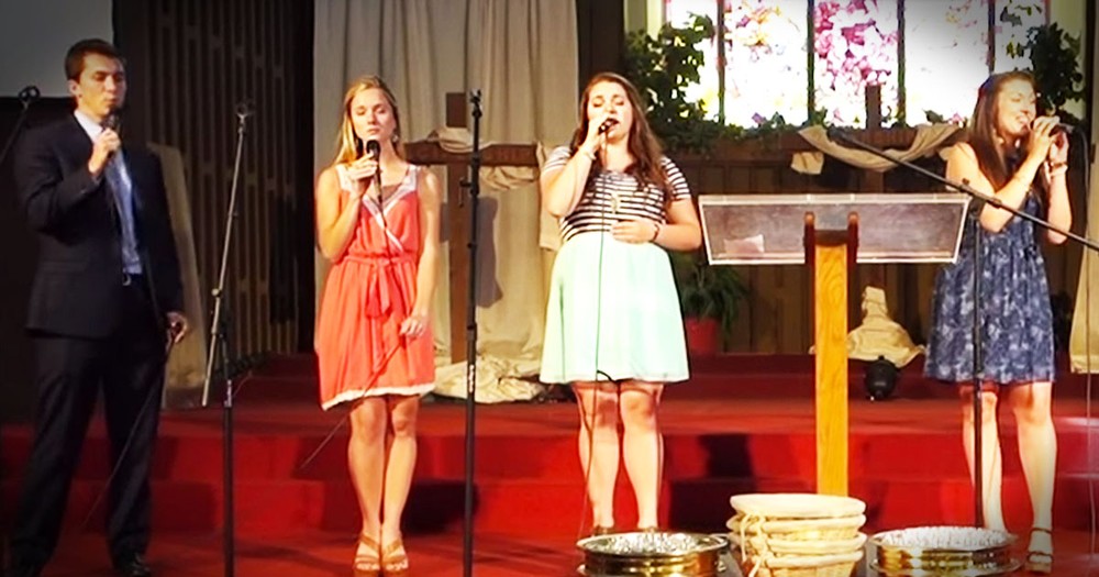 Incredible Harmonies WOW In This A Cappella 'Amazing Grace'