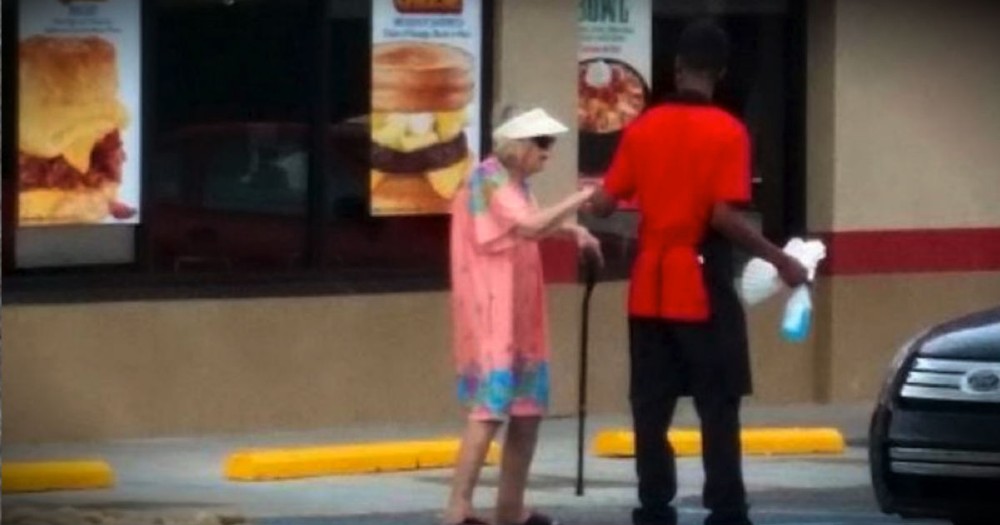 What This Teen Does For An Elderly Lady Will Restore Your Faith In Our Youth!