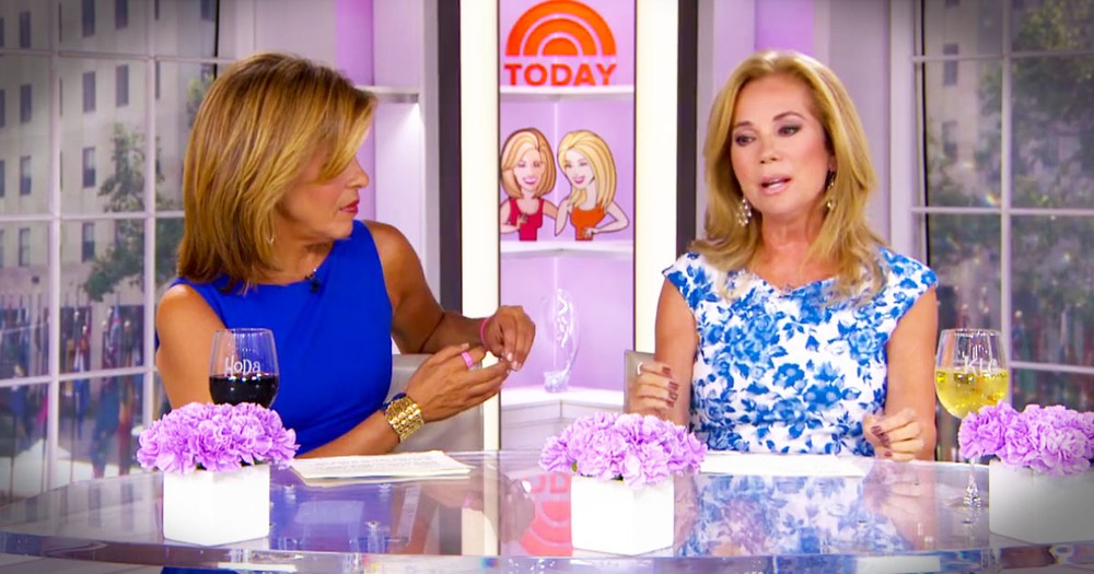 Kathie Lee Gifford Honors Frank Gifford And The LORD! 