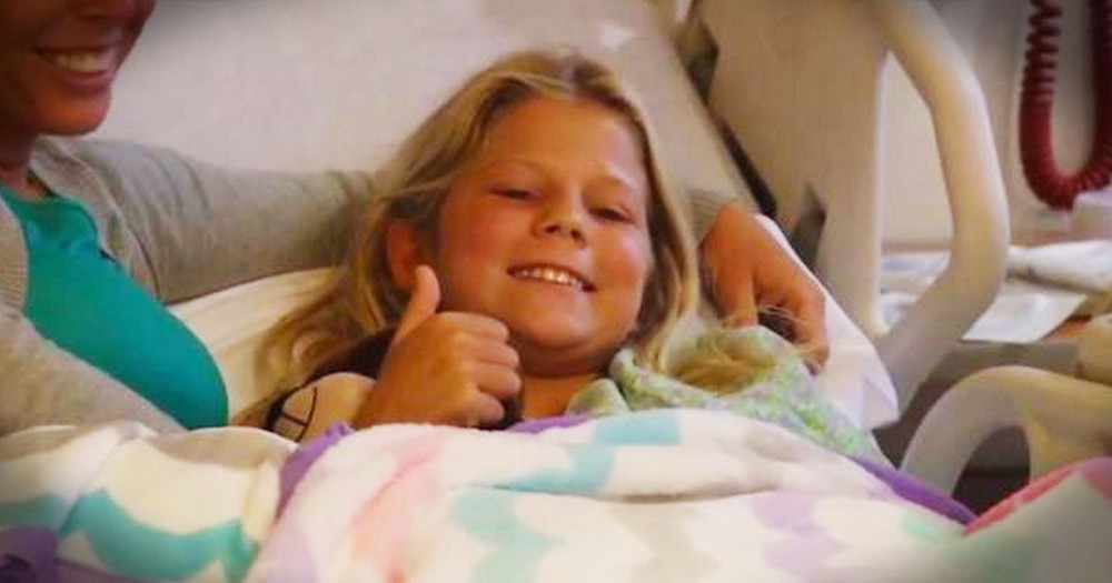 10-year-old Girl Was Attacked By A Shark And STILL Saved Her Best Friend