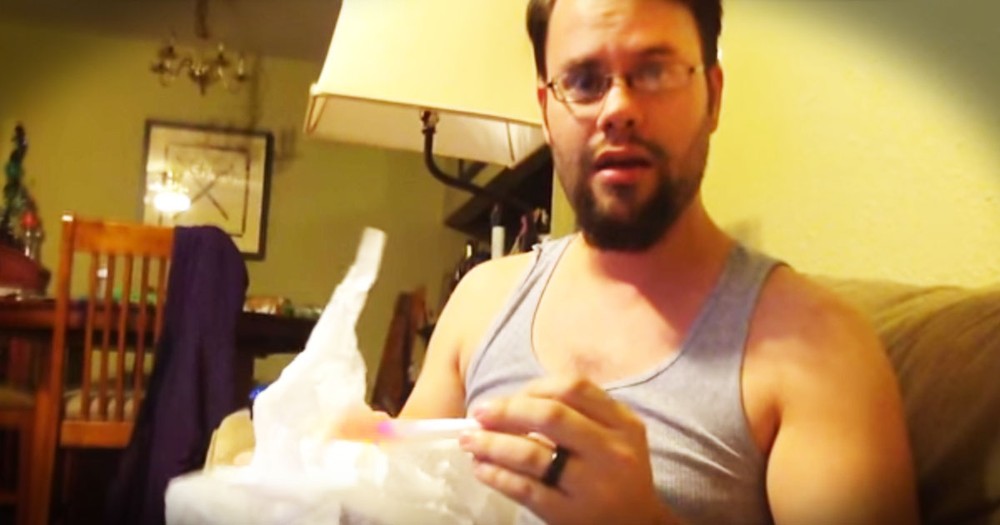 Deaf Man Finding Out He's Going To Be A Dad Will Move You To Tears Without Words!