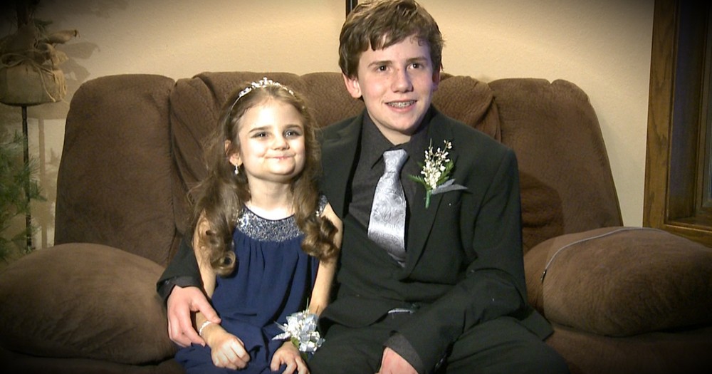 Teen Asked His Little Sister, Who's Terminally Ill, To School Dance