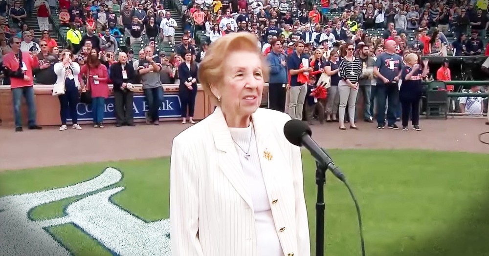 Holocaust Survivor Sings The National Anthem And Makes Your Day