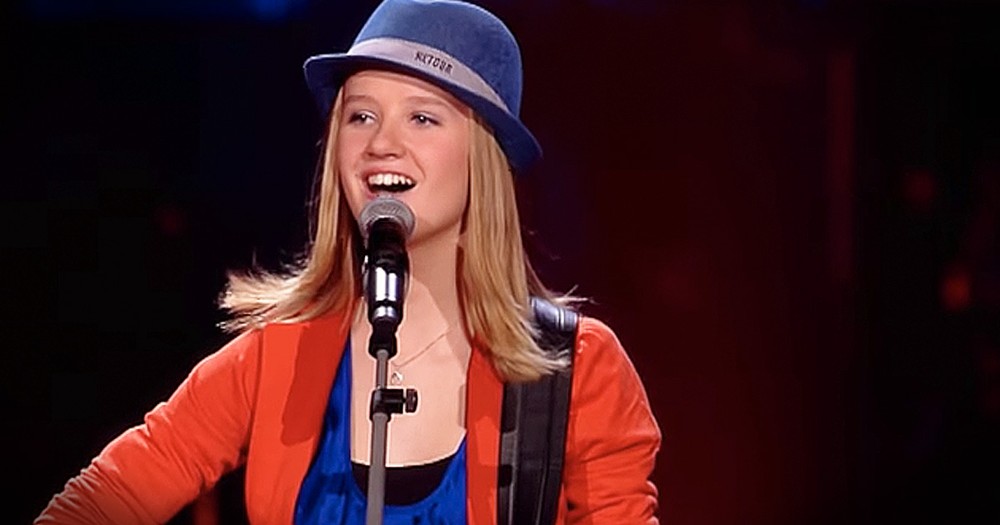 Young Girl Stuns Judges With Classic Love Song