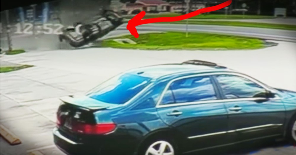 Good Samaritans Heroically Rescue Driver From Car Flipping Out Of Control