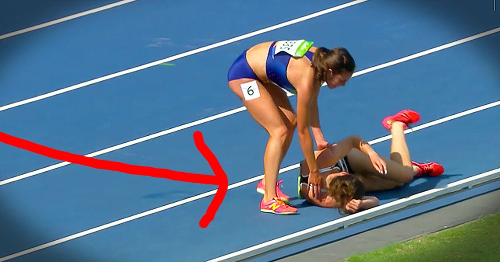 US Olympic Runner Shows Amazing Sportsmanship After Colliding With Another Competitor