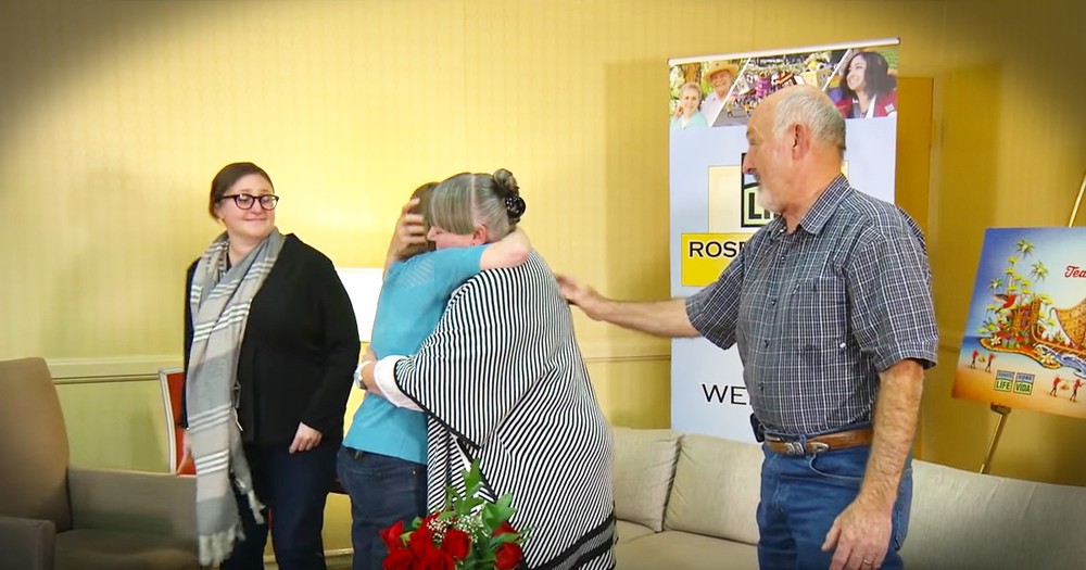 After 22 Years She's Meeting The Family Of The Boy Who Saved Her Life