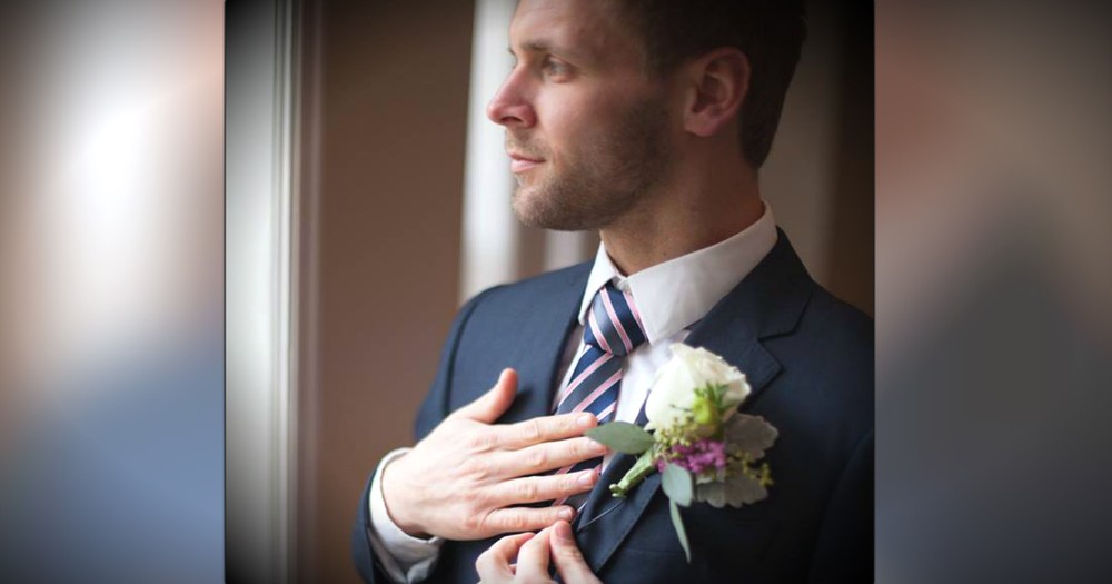 Groom's Tie Brings Back A Powerful Memory From His Bride's Past
