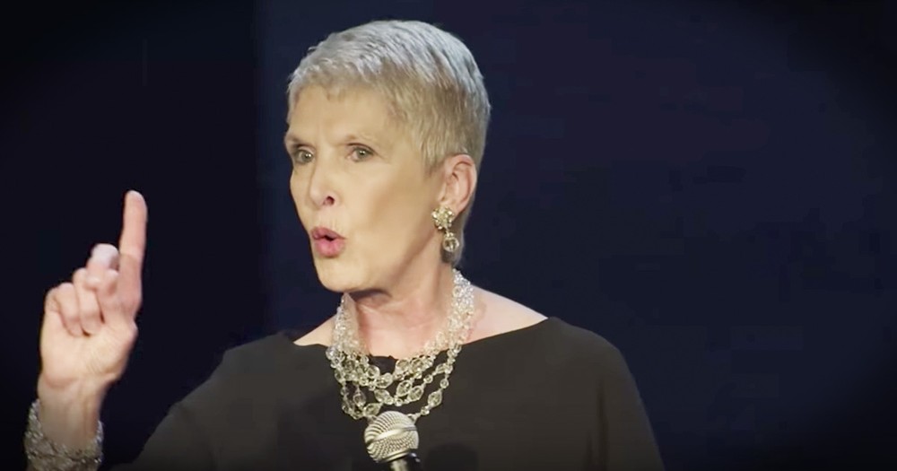 Jeanne Robertson Shares How To Dress For NASCAR