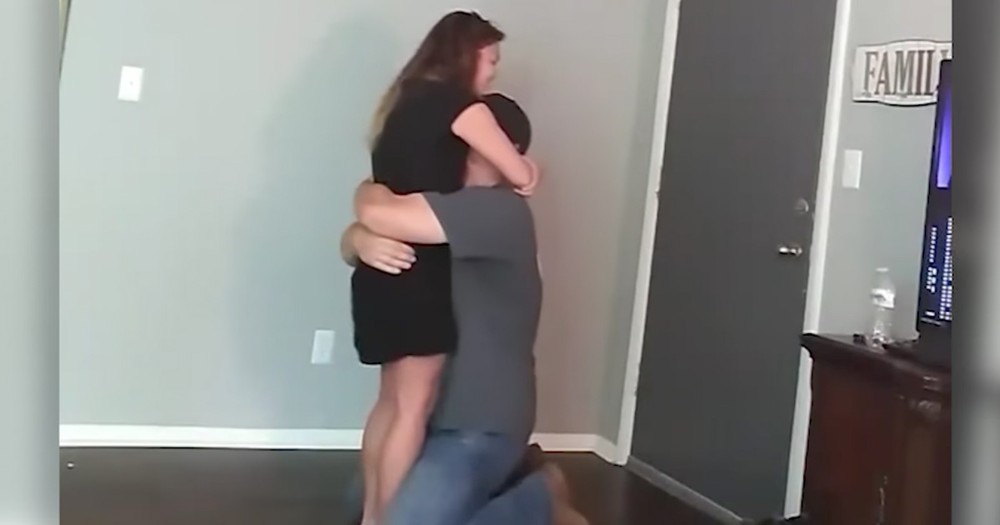 Father Drops To His Knees After Pregnancy Announcement