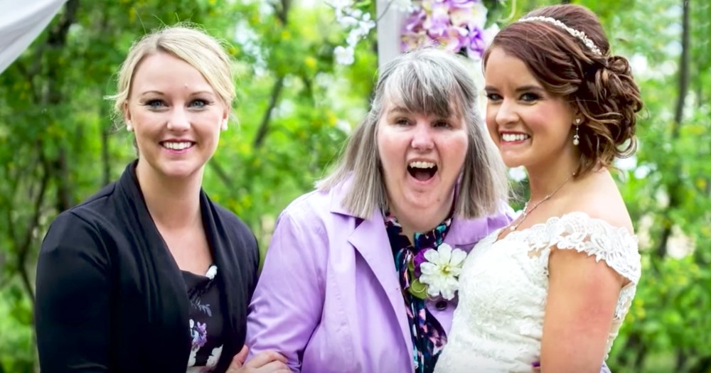 Bride Moves Up Wedding Date For Her Dying Mom