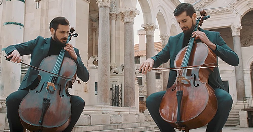 2 Men Playing Cellos Give Breathtaking Performance Of 'Love Story' 