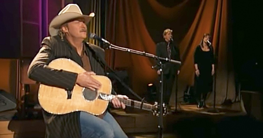 Alan Jackson Incredible Rendition Of 'I Love To Tell The Story'