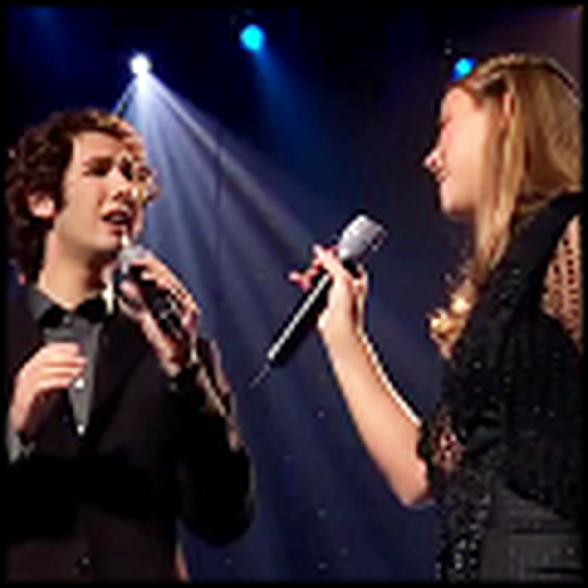 Watch Josh Groban and Charlotte Church Beautifully Sing The Prayer