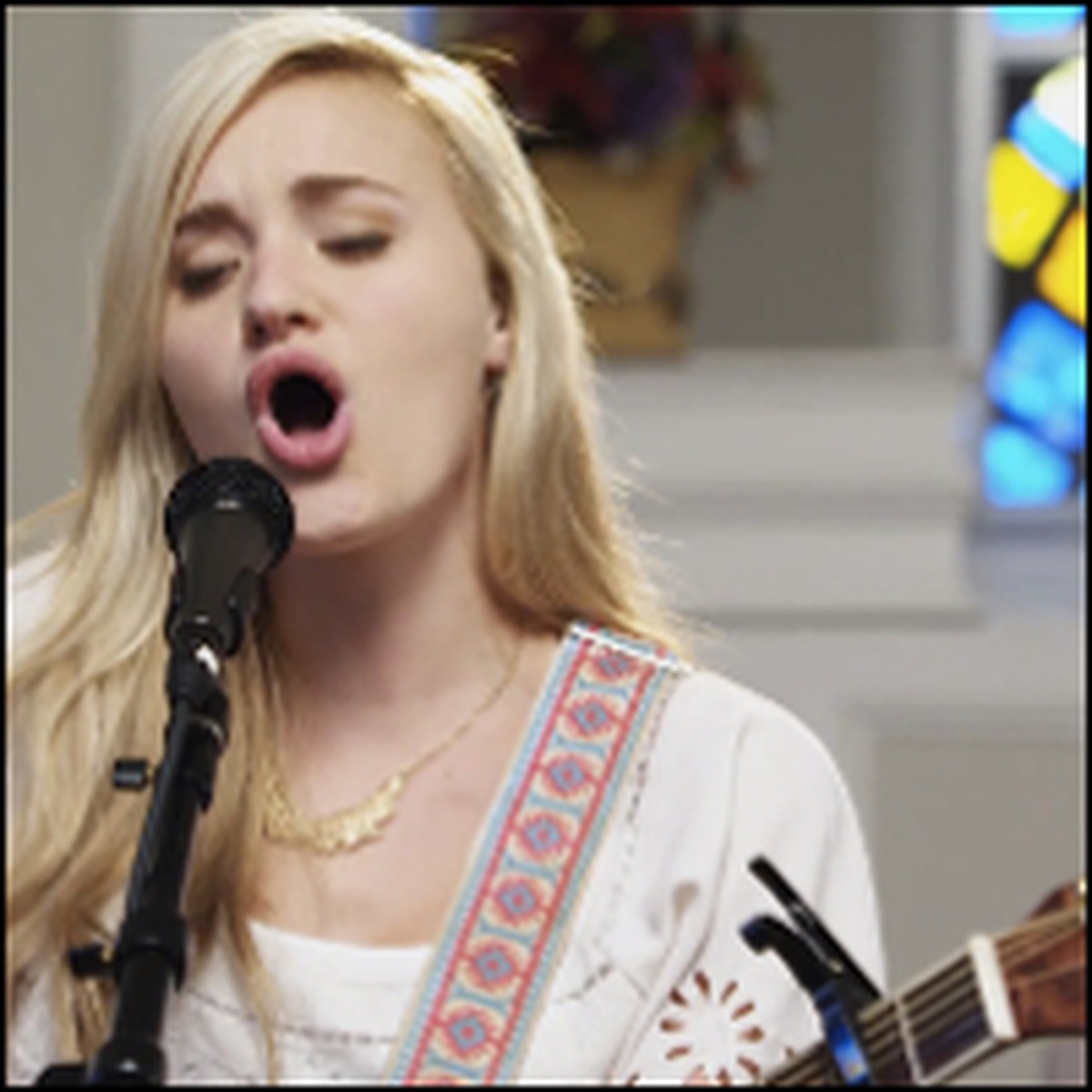 Grace Unplugged Official Movie Trailer and Sneak Peeks!