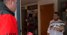 Elderly Neighbors Go to Work When They See a Need on Their Street and Get Special 'Thank You'