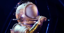 The Masked Singer Astronaut Performs Lauren Daigle's 'You Say' And The Crowd Is Feeling It