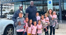 Shaquille O'Neal Shows Unthinkable Kindness to Family with 9 Kids, Plus Tips Struggling Waitress