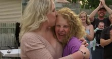 Woman's Neighbor Turns Out to Be Her Long-Lost Sister