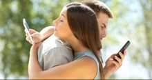 5 Ways To Know If Micro-Cheating Is Secretly Ruining Your Relationship