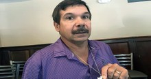 Man with ALS Prayed in Church and Opened His Eyes to Find a Special Visitor Standing with a Gift