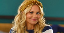 Candace Cameron Bure Shuts Down Drama Stirred Up By Former Fuller House Cast Member