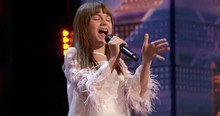 Charlotte Summers Goes From Jittery Teen To Seasoned Pro In 'I Put A Spell On You' Audition