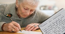 Elderly Woman Living All Alone Pens Note to Neighbors That Shows the Power of Kindness
