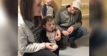 Nurses Sing To Little Girl At Last Chemo Treatment After She Beats Stage 4 Cancer