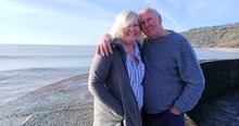 Daughter Nearly Gave Up On Long-Lost Father After 38-Year Search Until She Spots Him Online