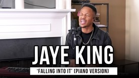 Jaye King Shares Soulful Piano Performance of 'Falling Into It'