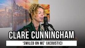 Clare Cunningham Performs “Smiled On Me” Acoustic for GodTube Music