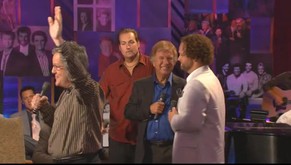 Mark Lowry, Michael English, Bill Gaither and David Phelps - Home, Where I Belong [Live]