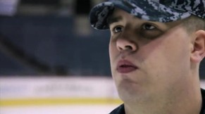 A Sailor Surprises His Family During a Hockey Game - It's the Sweetest Thing